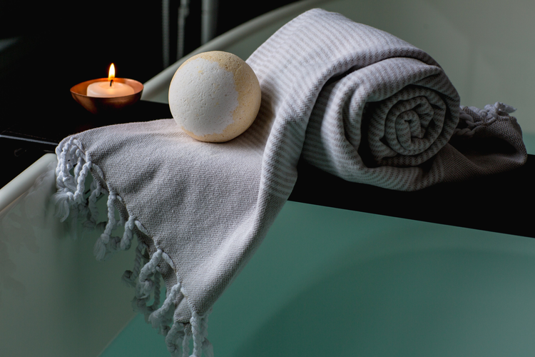 DIVINE BATH & SCENTS